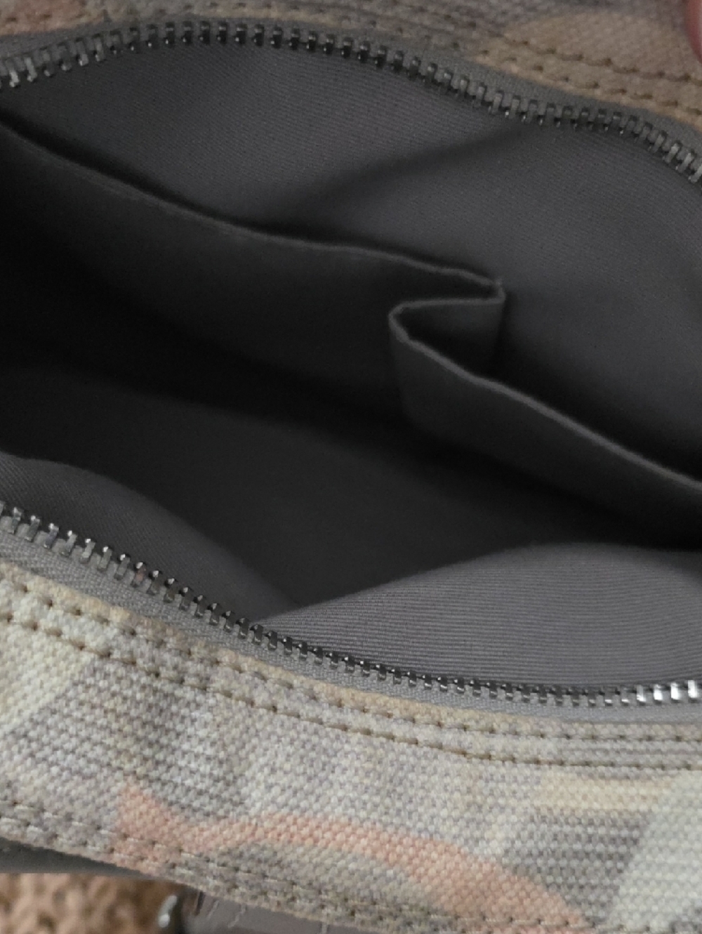 Coach SOHO Optic Bag - Picture 8 of 13